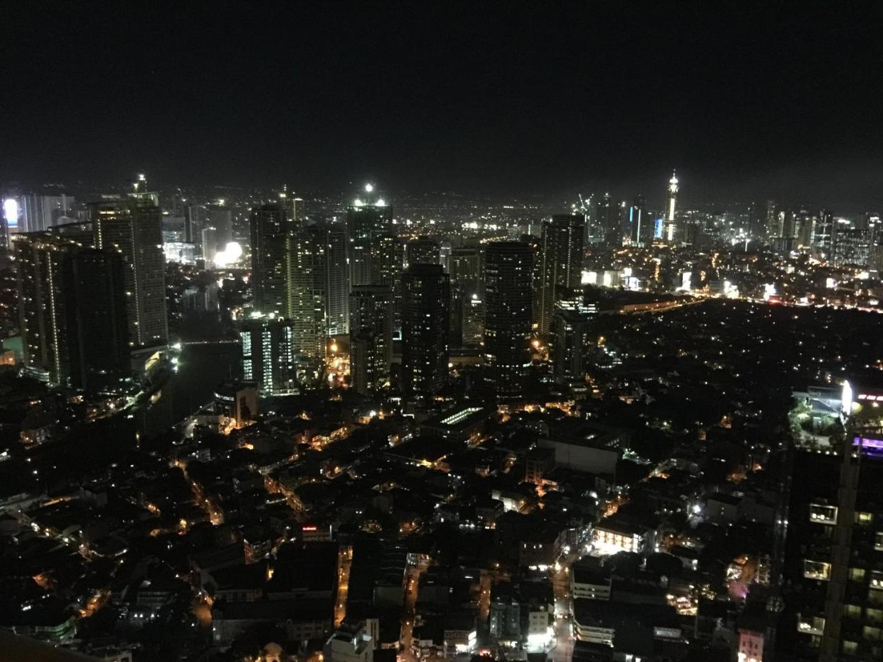 Seven Doors Aparthotels In Gramercy Makati Makati City Ngoại thất bức ảnh