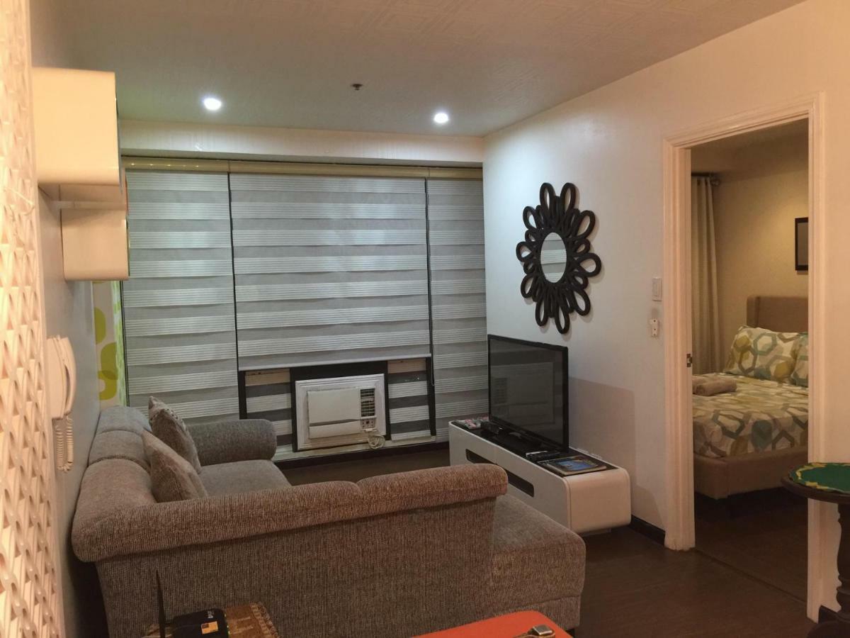 Seven Doors Aparthotels In Gramercy Makati Makati City Ngoại thất bức ảnh