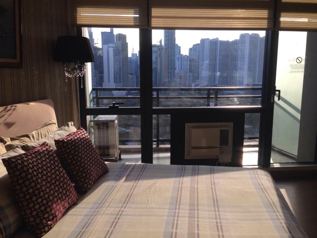Seven Doors Aparthotels In Gramercy Makati Makati City Ngoại thất bức ảnh