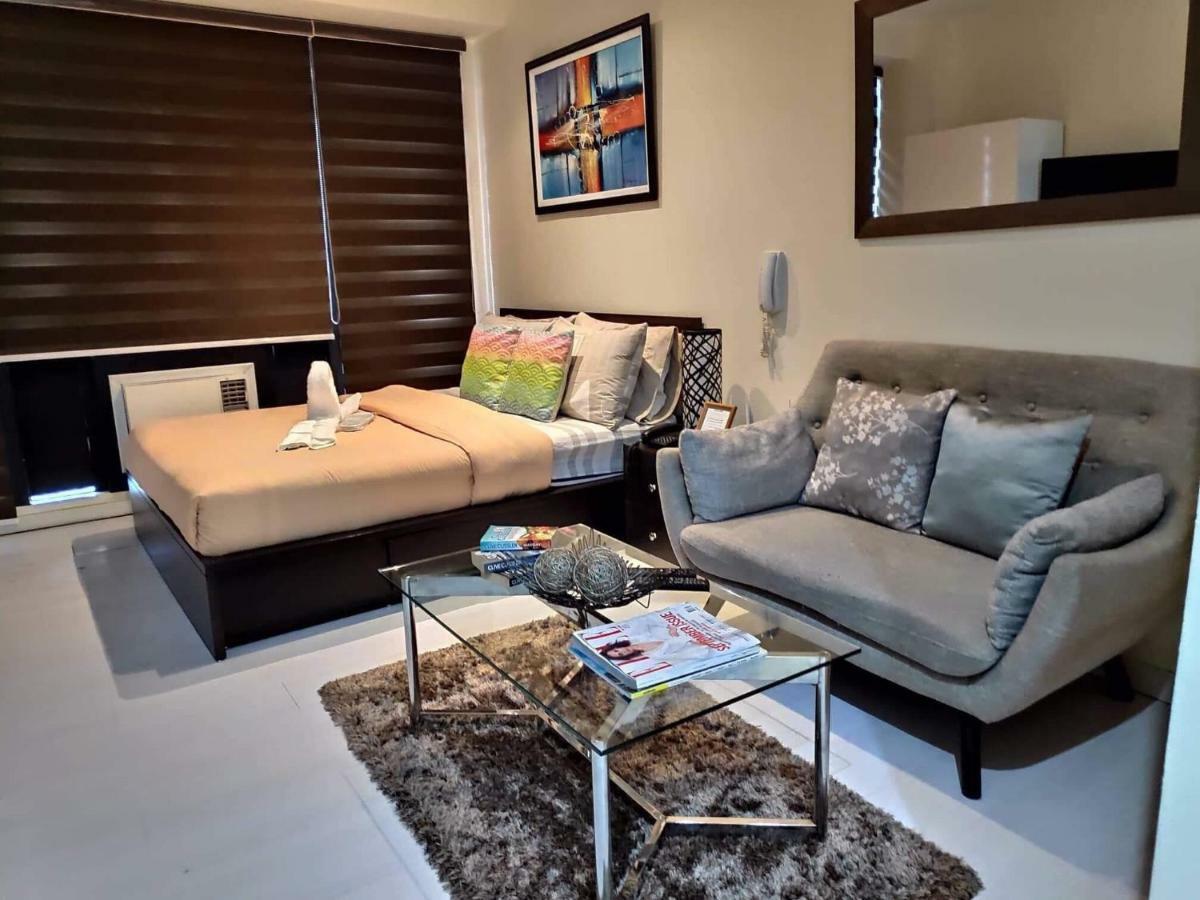 Seven Doors Aparthotels In Gramercy Makati Makati City Ngoại thất bức ảnh